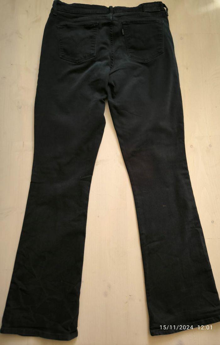 Jean Levi's bootcut noir taille 40 (30 us) - photo numéro 3