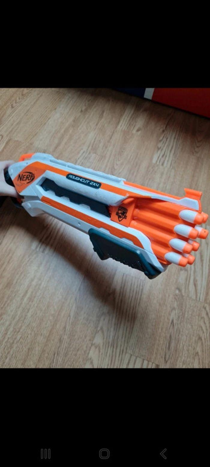 Pistolet Nerf Roughcut 2×4 - photo numéro 2