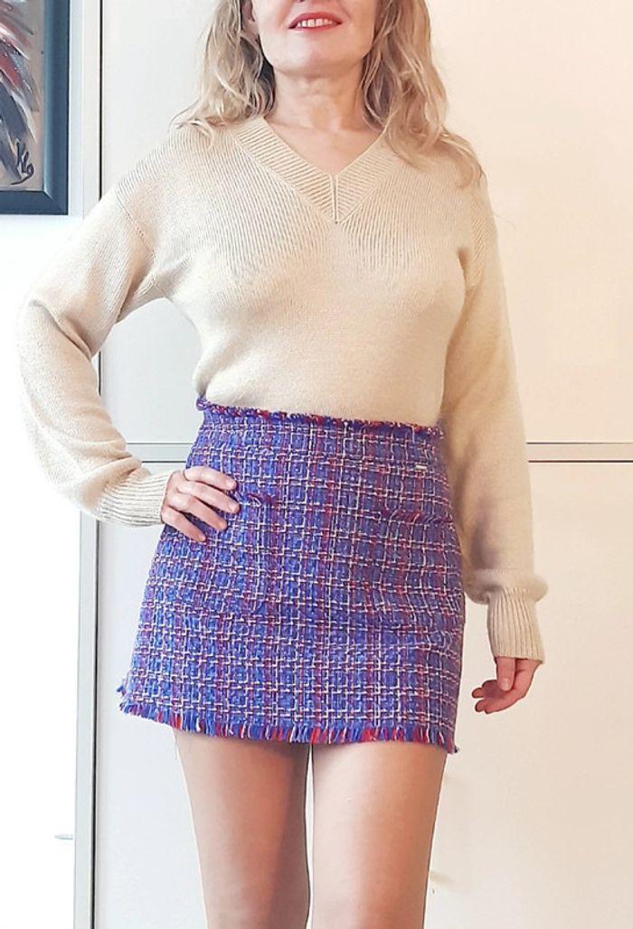 Adorable pull beige col V Vintage. Preppy style. T 36. Fait main - photo numéro 2