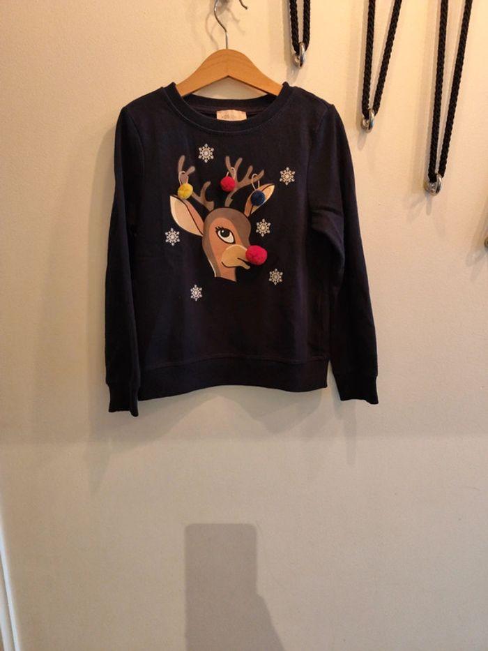 Pull de Noël biche 8 ans - photo numéro 1