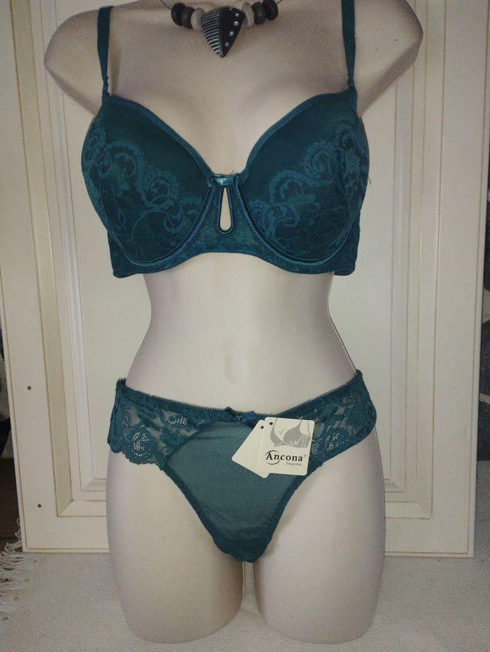 Ensemble de lingerie neuf.vert  90 C et L pour le bas - photo numéro 1