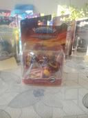 Figurine skylanders neuve "burn-cycle"