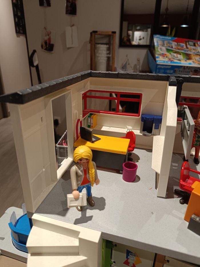 École playmobil - photo numéro 5