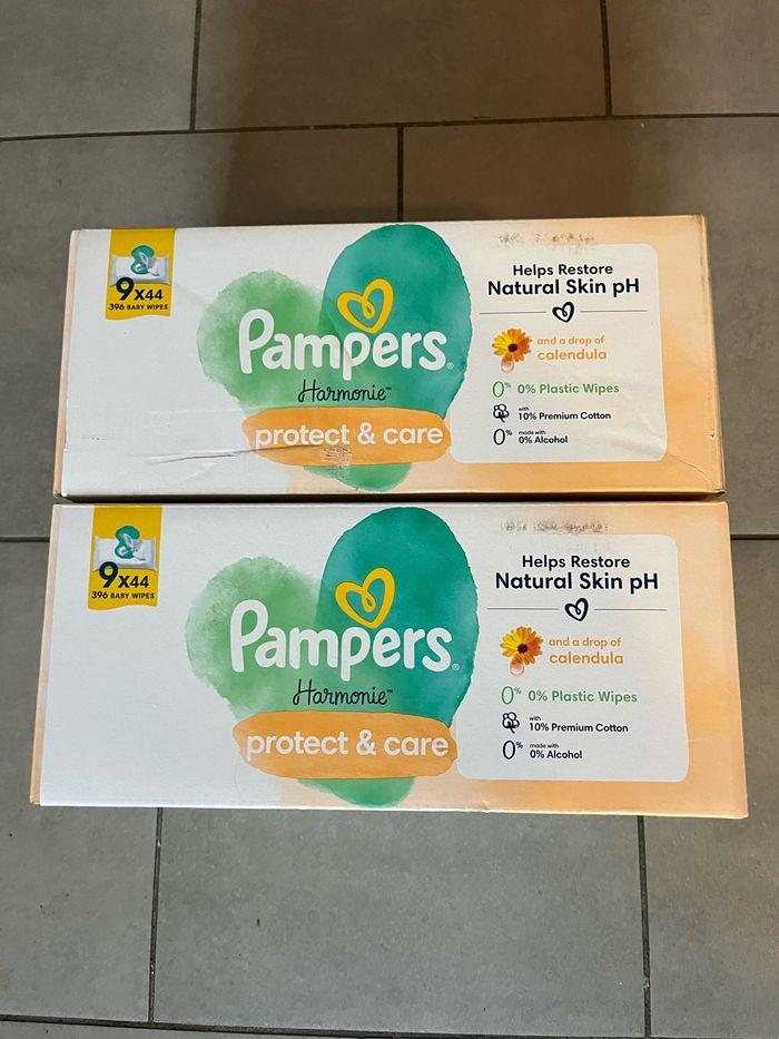 Lot 2 carton de lingettes Pampers