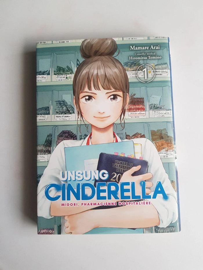 Manga tome 1 Unsung Cinderella - photo numéro 1