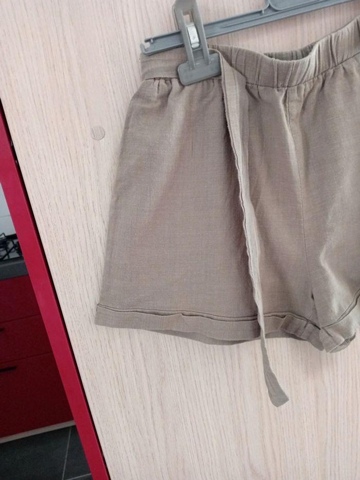 Short kaki avec ceinture taille 11/12 ans - photo numéro 4