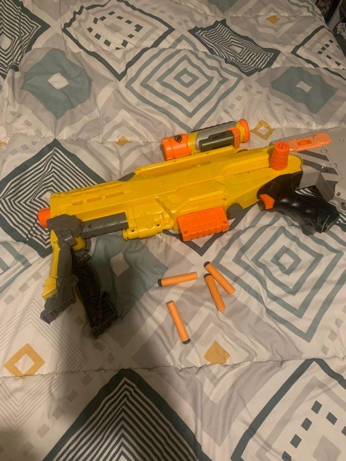 Pistolet nerf N-strike - photo numéro 1