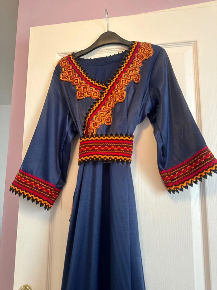 Robe kabyle bleu nuit - photo numéro 5