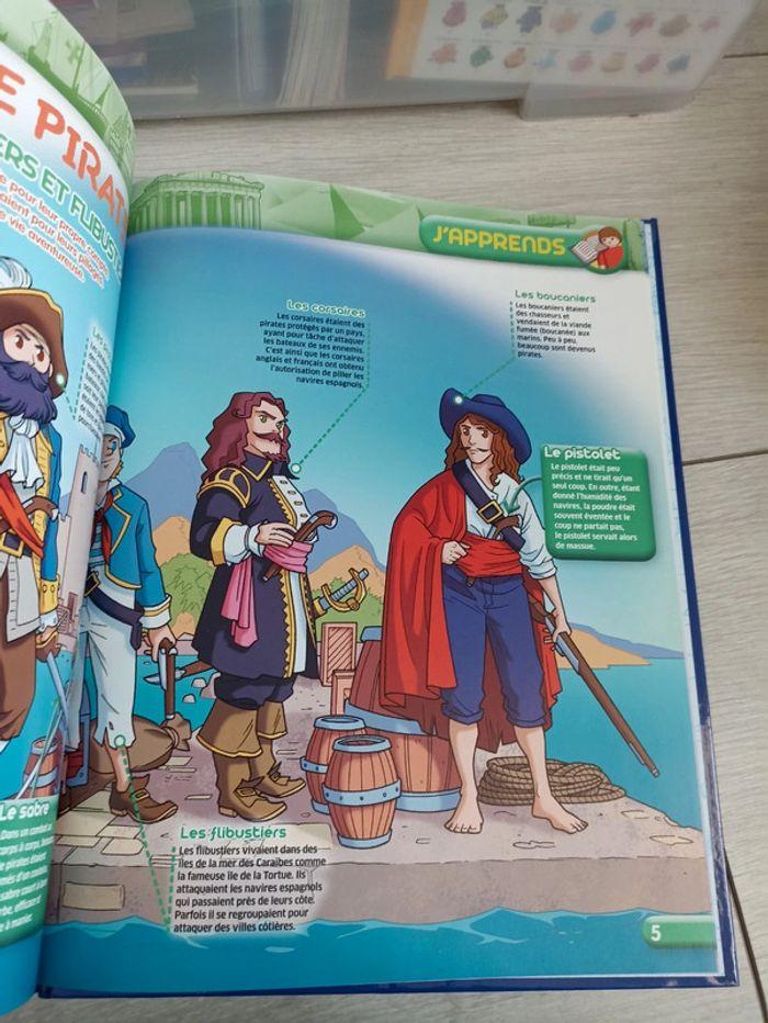 Livre les rois des pirates  playmobil - photo numéro 2