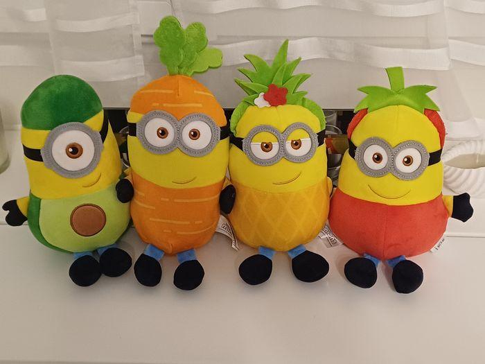 Peluches Minions Déguisés Illumination - photo numéro 1