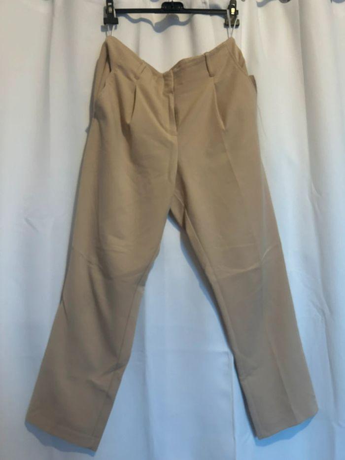 Pantalon tailleur - photo numéro 1