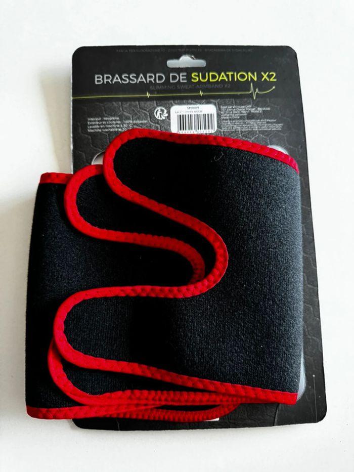 Brassard, rouge de sudation x2 - photo numéro 1