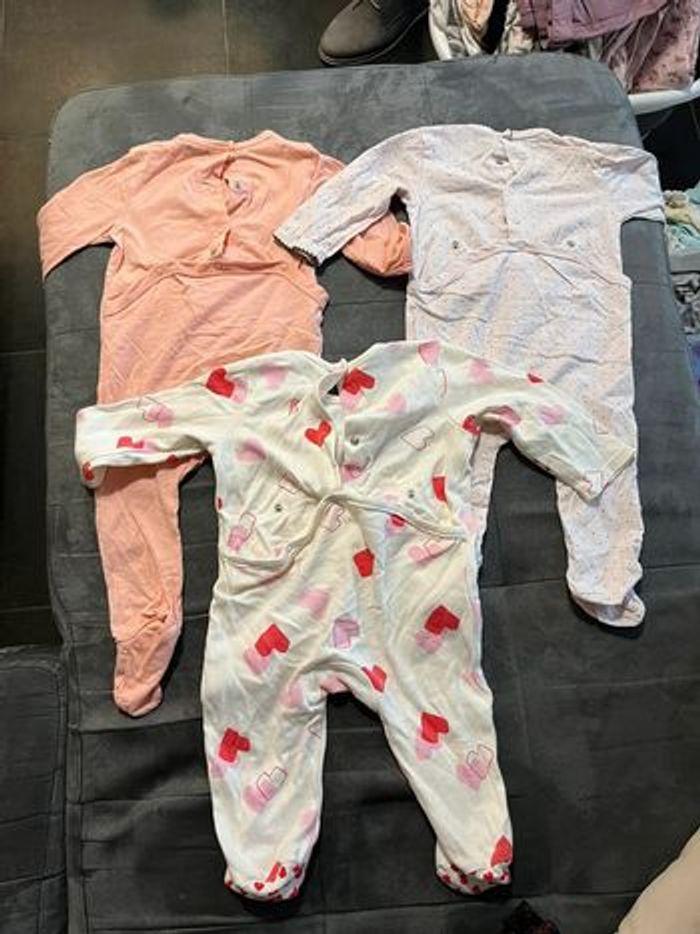 Lot de 5 pyjamas légers 12 mois - photo numéro 3