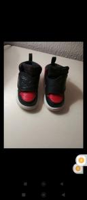 Basket Jordan taille 22 mixte