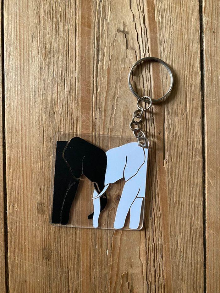 Porte clé éléphant - photo numéro 2