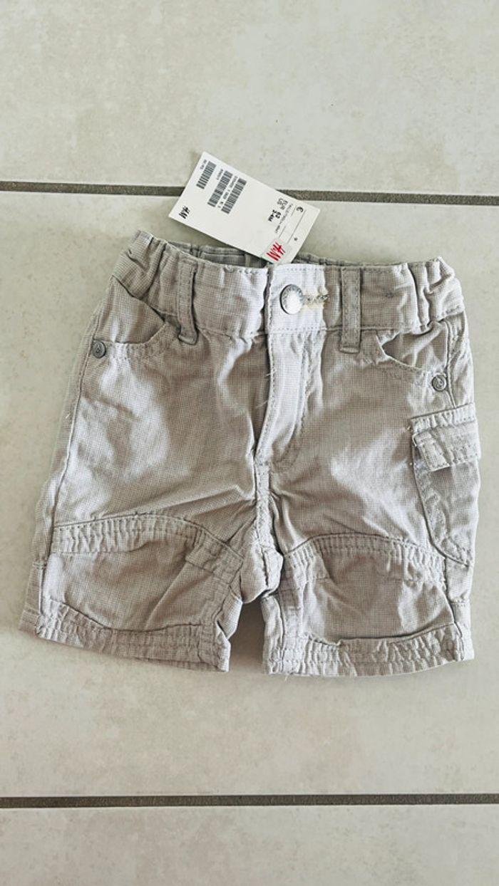 Short gris H&M - photo numéro 1