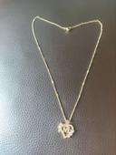 Collier initial fleur (M)