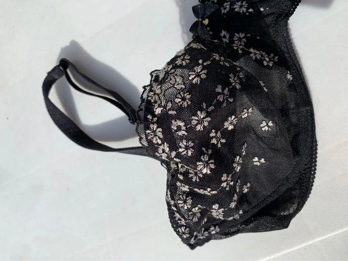 Soutien gorge noire à dentelle blanche taille 95D de Rouge Gorge - photo numéro 7