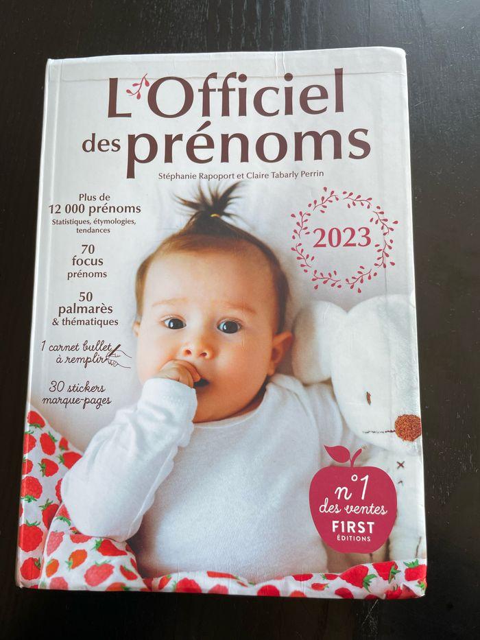 Livre « l’officiel des prénoms » - photo numéro 1