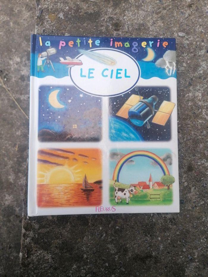 Livre LE CIEL la petite imagerie - photo numéro 1