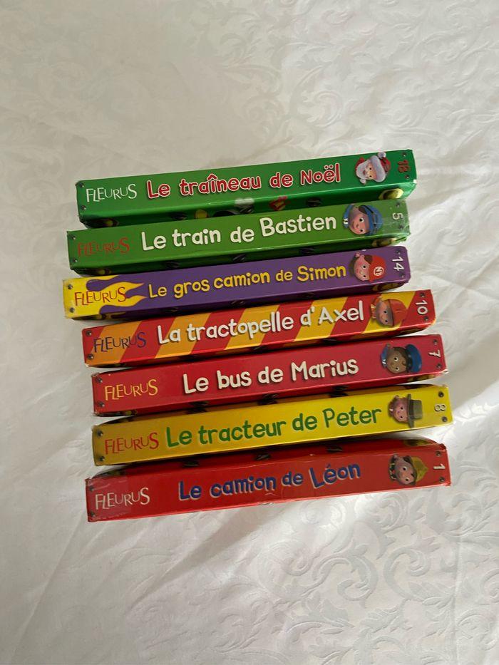 Lot livres petit garçon - photo numéro 3