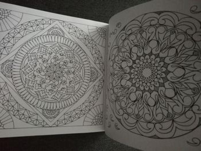 Cahier de coloriage mandala anti-stress - photo numéro 3