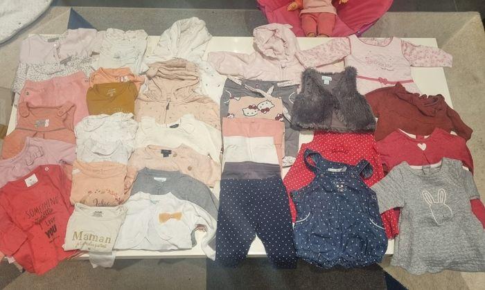 Lot vêtements bébé 1 mois - photo numéro 1