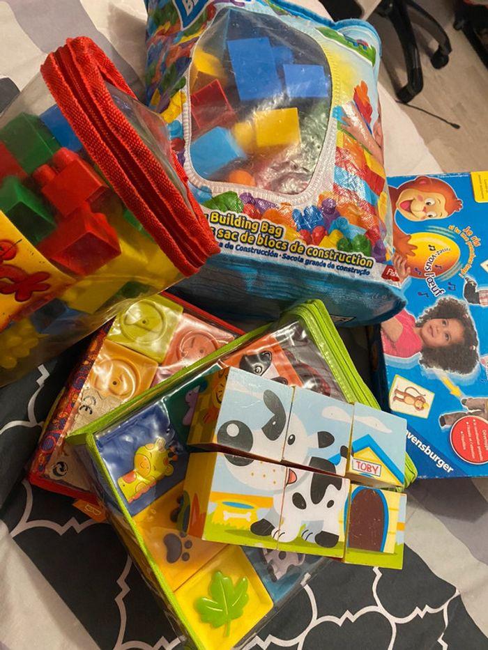 Lot de 7 jouets enfant - photo numéro 1