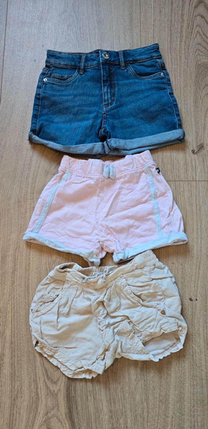 Lot 3 shorts 5ans - photo numéro 1