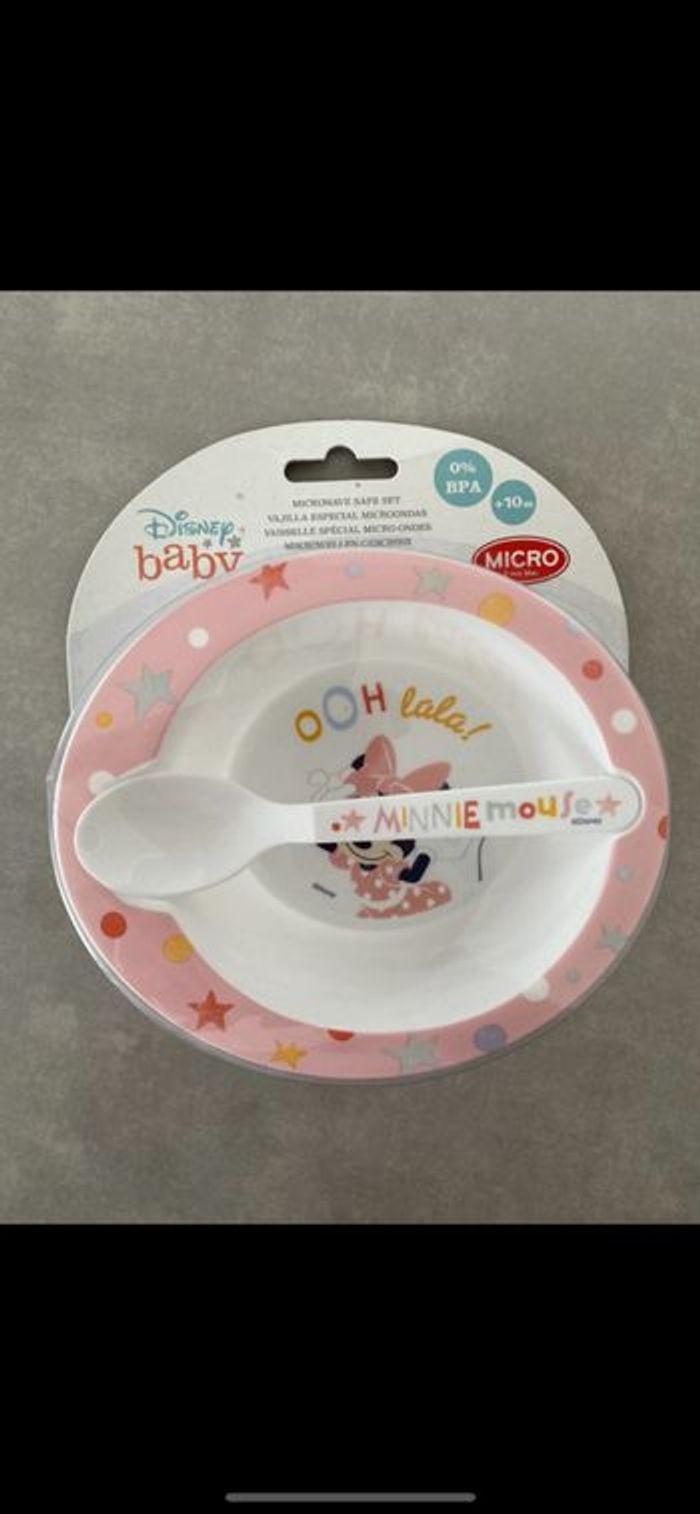 Assiette avec cuillère bébé Minnie Disney - photo numéro 1