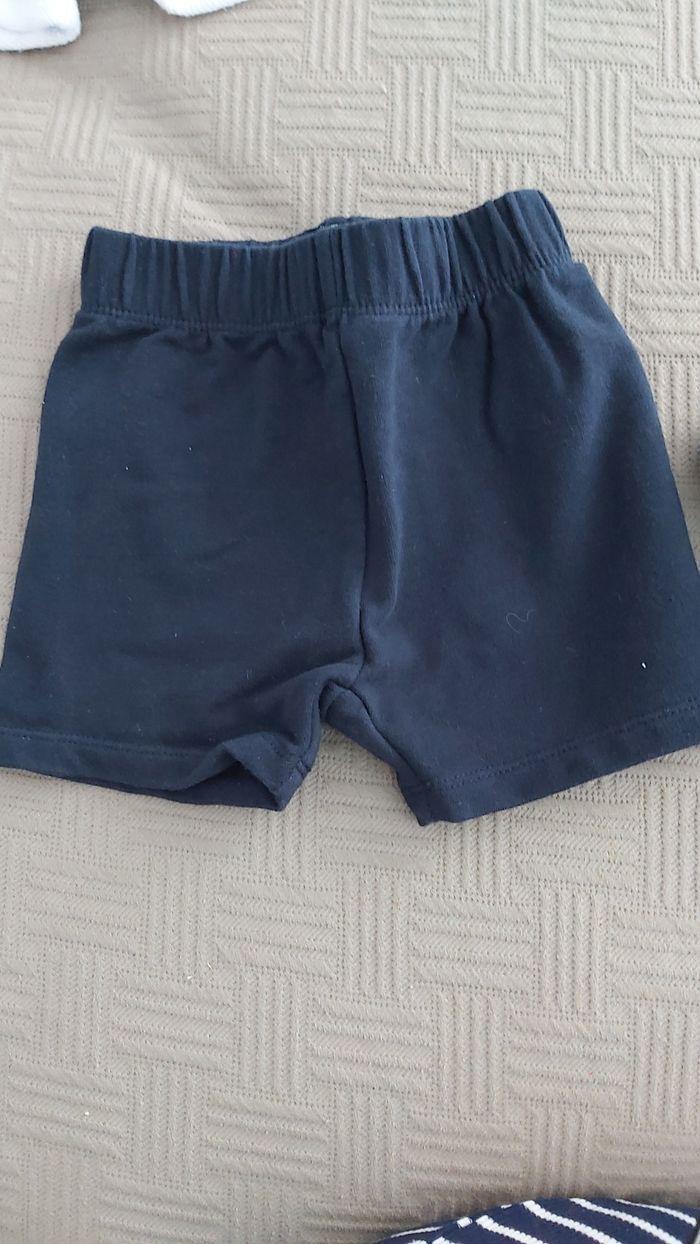 Lot de 4 short été  6mois - photo numéro 3