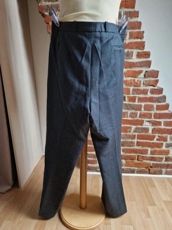 Costume gris veste et pantalon - photo numéro 7