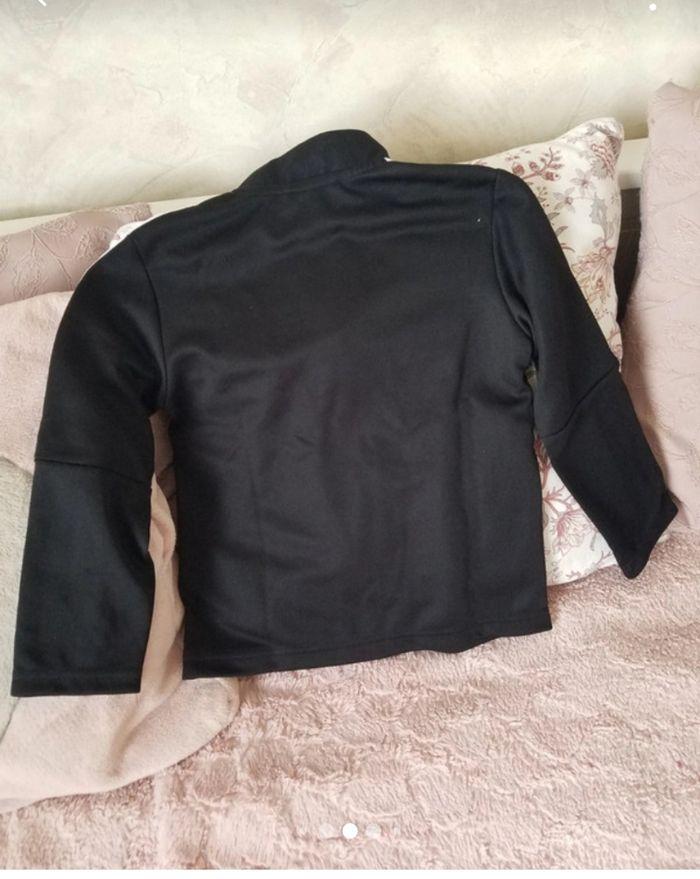 Veste Adidas noir t 5/6 ans NEUF - photo numéro 6