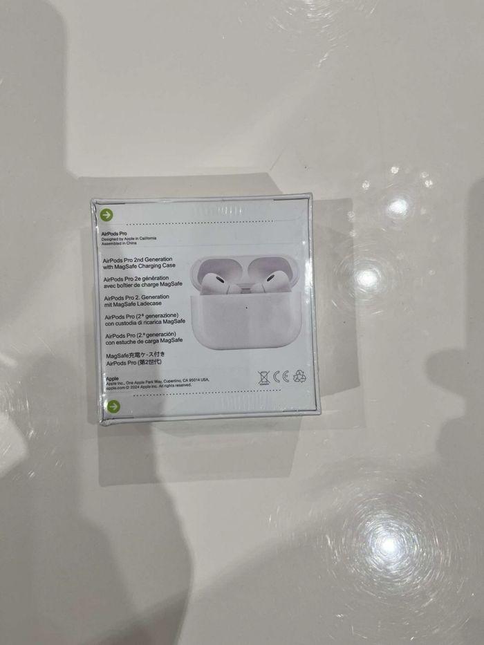 Air pods pro 2 - photo numéro 1