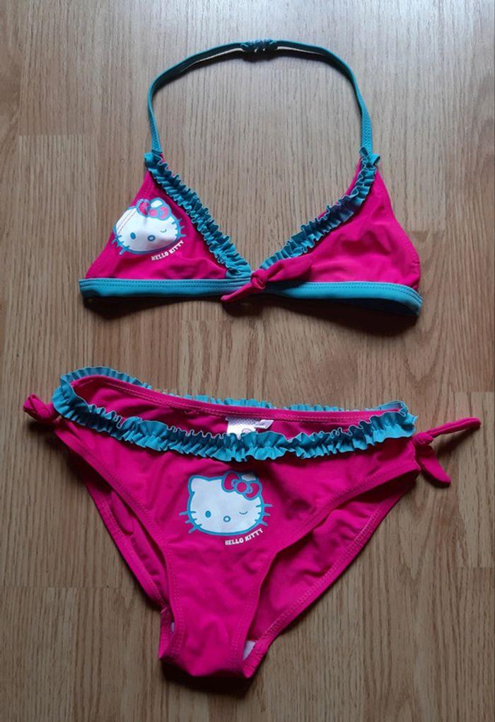 Bikini maillot de bain 2 pieces /Bikini Hello kitty - photo numéro 2