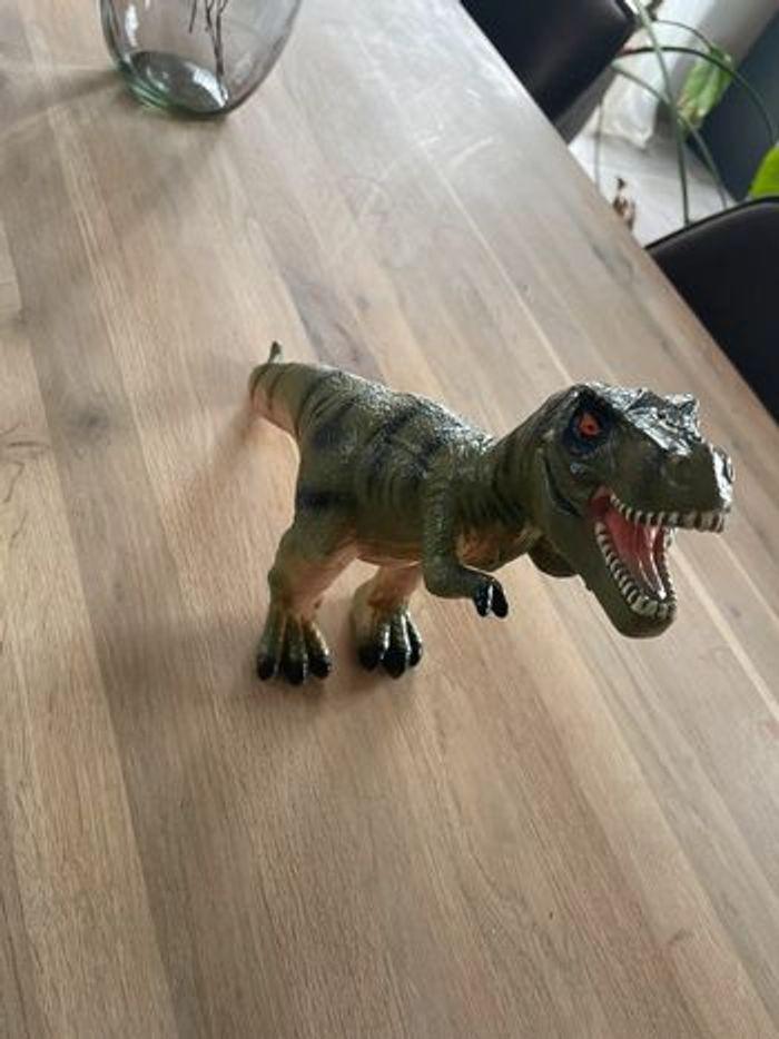 Figurine dinosaure - photo numéro 3