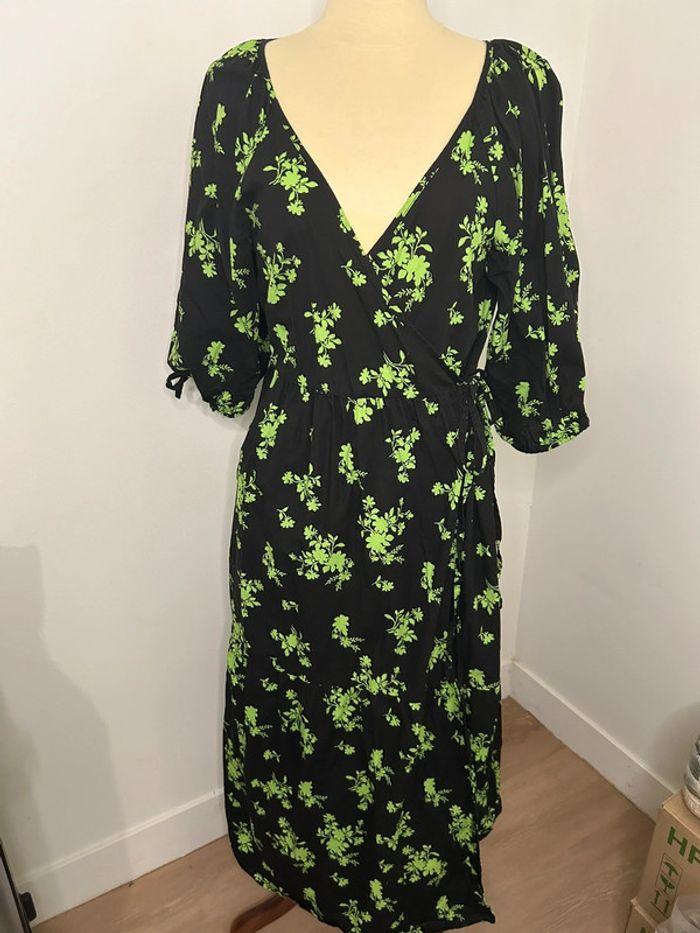 Robe longue cache-coeur noire et verte - photo numéro 1