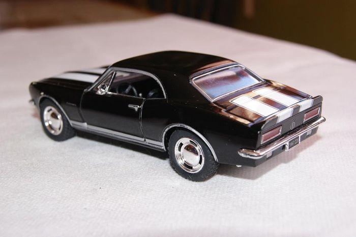 Voiture miniature Chevrolet Camaro - photo numéro 3