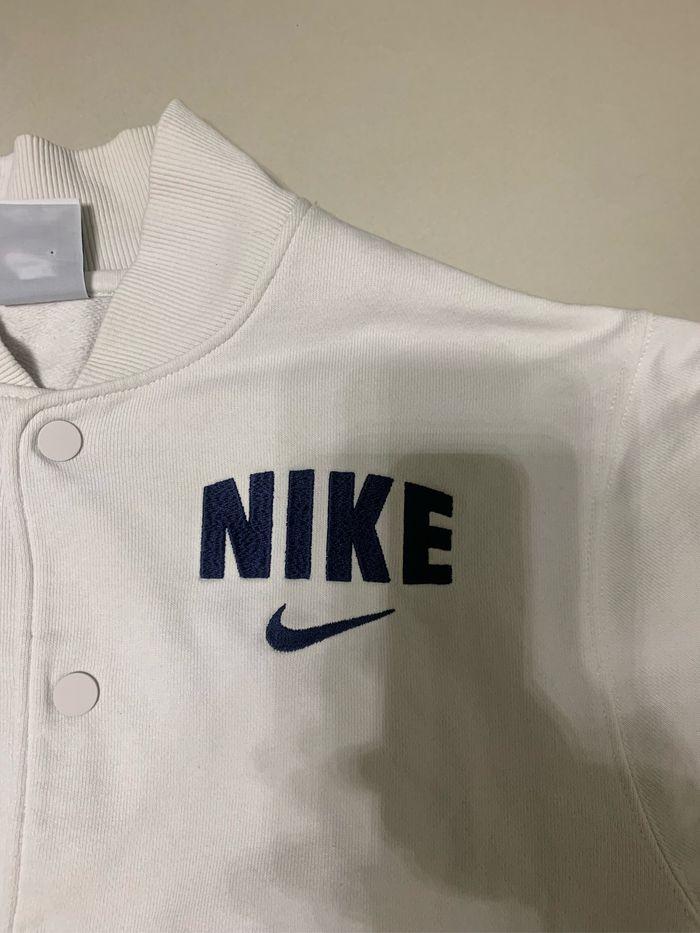 Veste nike - photo numéro 3