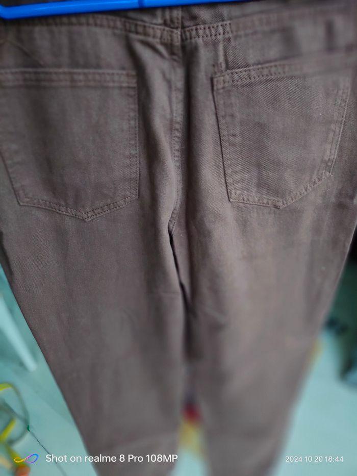 Pantalon neuf - photo numéro 3