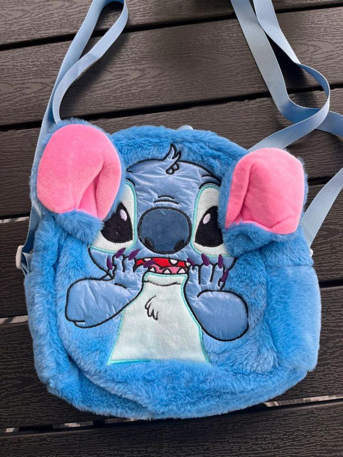 Sac à dos enfant peluche Stitch neuf - photo numéro 2