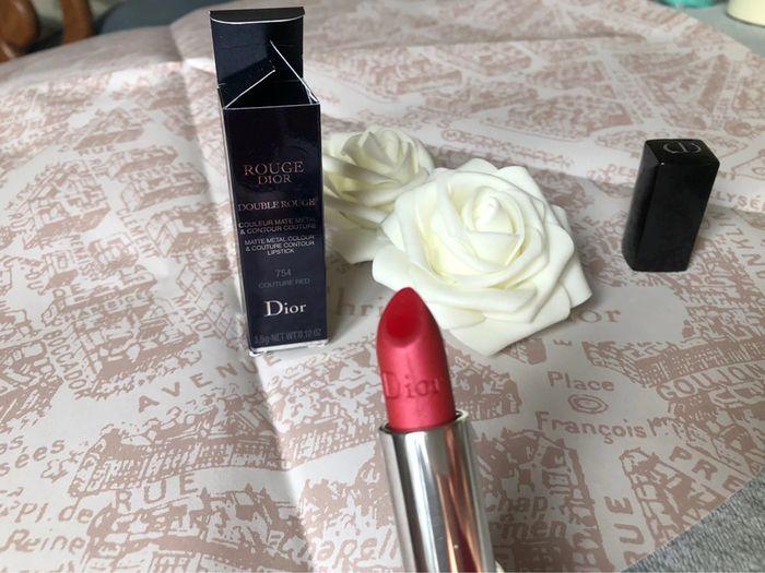 Rouge à lèvres double rouge 754 Couture Red Dior - photo numéro 6