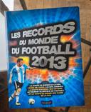 Livre les records du monde du football 2013