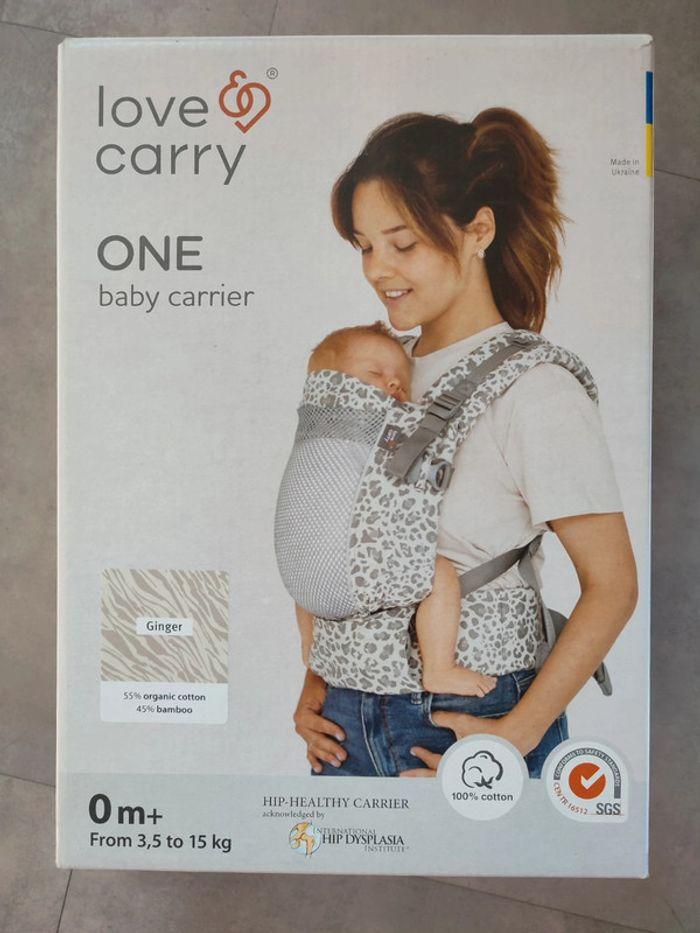 Porte bébé ONE de Love and Carry - photo numéro 6