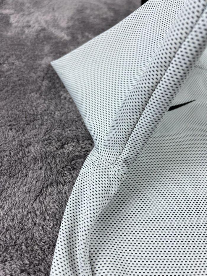 👕 Veste de Sport Nike Blanche Taille M 👕 - photo numéro 12