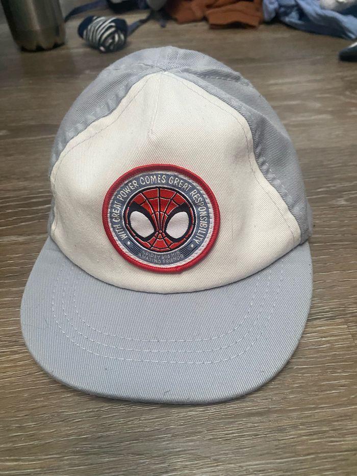 Casquette spiderman - photo numéro 1