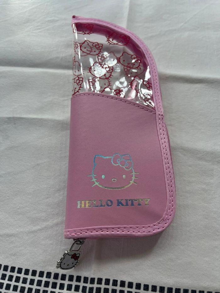 Pochette à pinceaux hello kitty - photo numéro 1