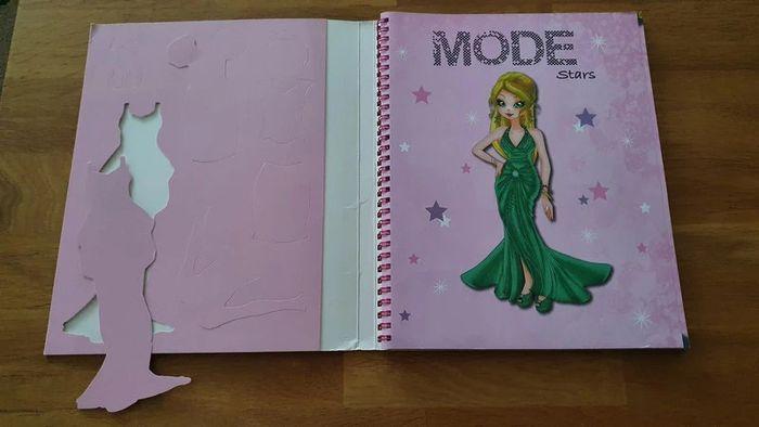 Carnet de Mode - photo numéro 2