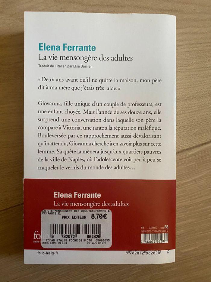 Livre de poche Elena Ferrante La vie mensongère des adultes - photo numéro 2