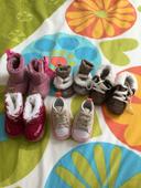 Lot chaussures bébé o-3 mois